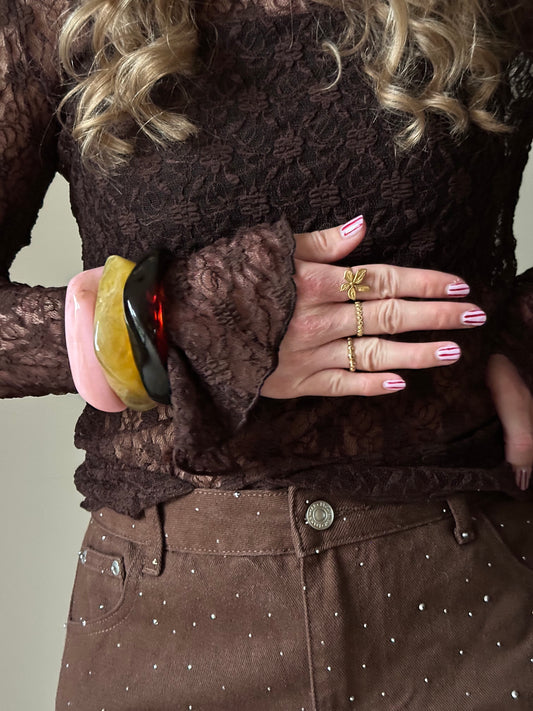 Statement-Ring mit Blume