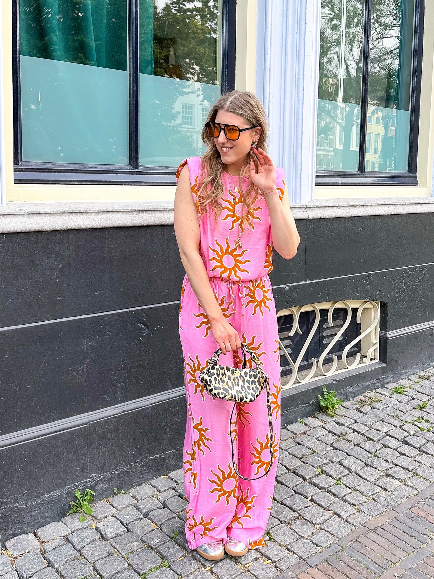 Wavy Sun Top Pink