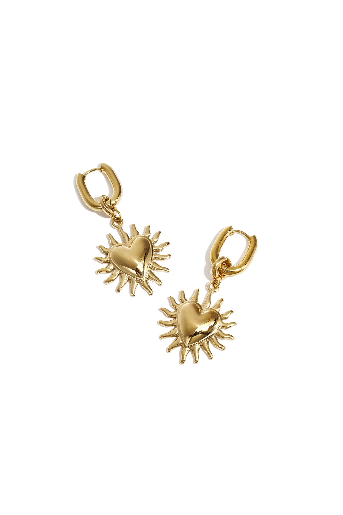 It is getting hot in here oorbellen hearts and sunbeams
