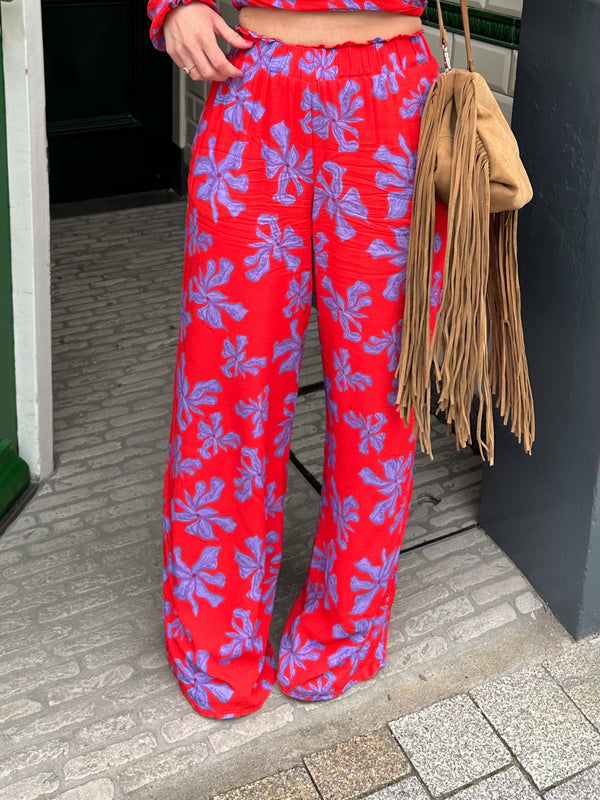 Harper & Yve Riley Hose