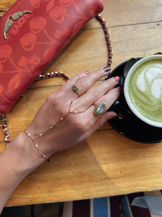 Love me handchain armband gold pink