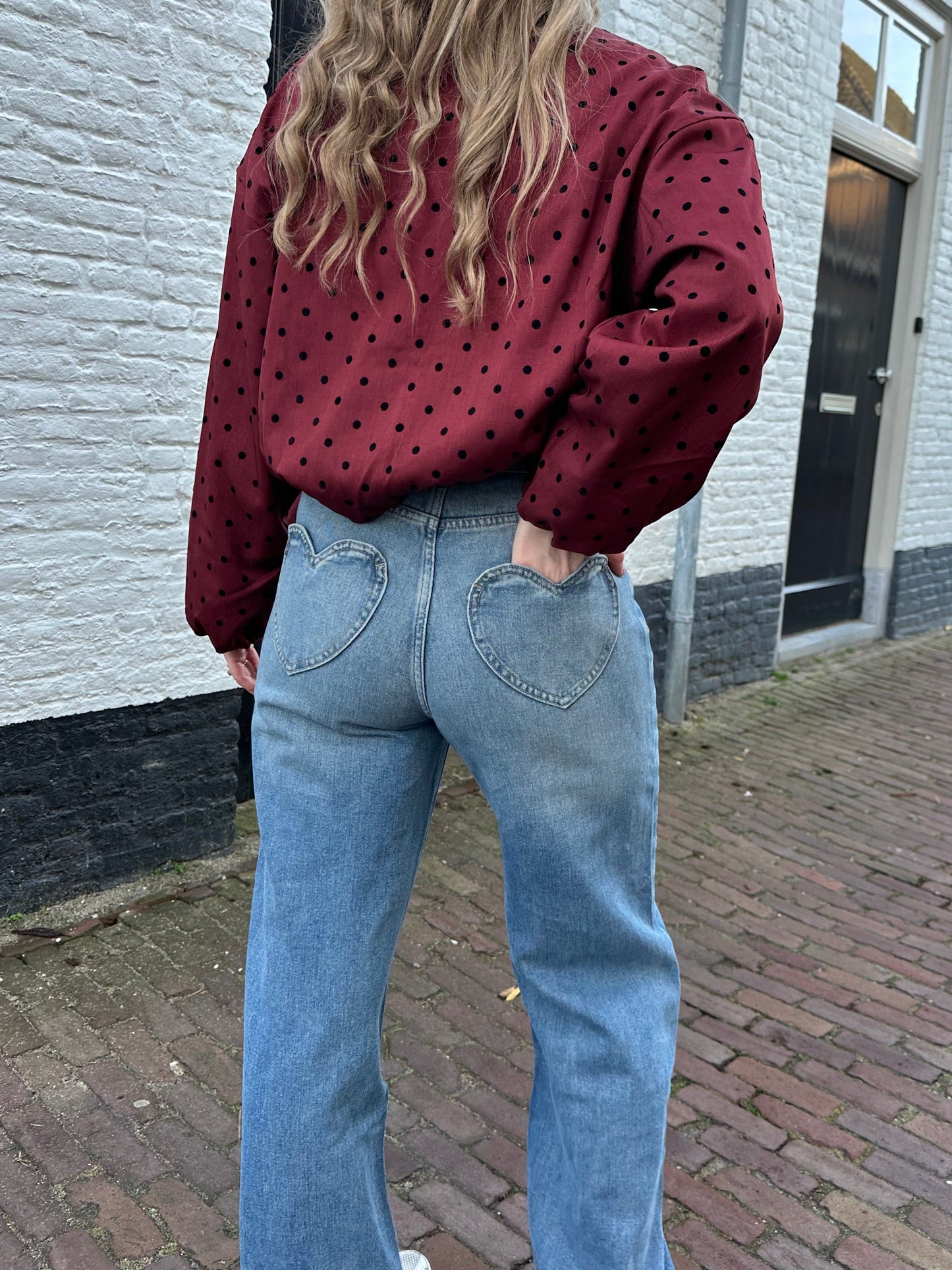 Amour Straight-Leg-Jeans mit Herzen blau