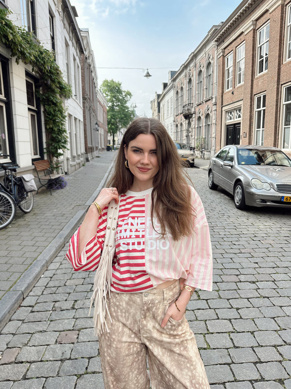 Gestreiftes Boxy T-Shirt „Floor“, Pink