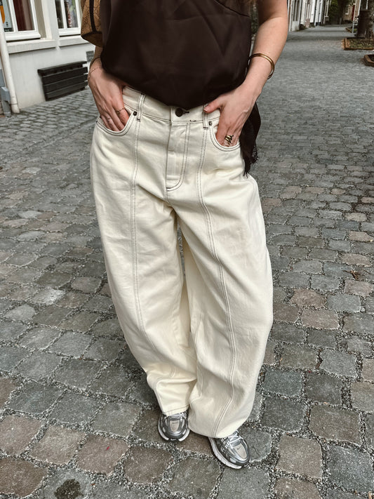 Harper & Yve Arden jeans off white