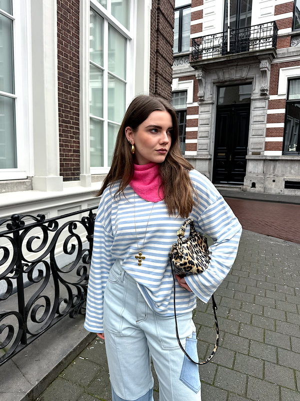 Romy gestreiftes Langarmshirt Blau