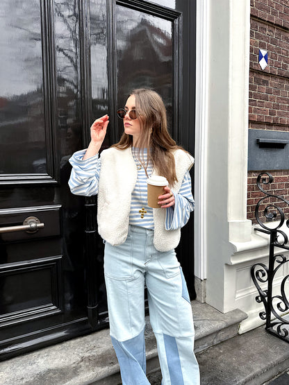 Romy gestreiftes Langarmshirt Blau
