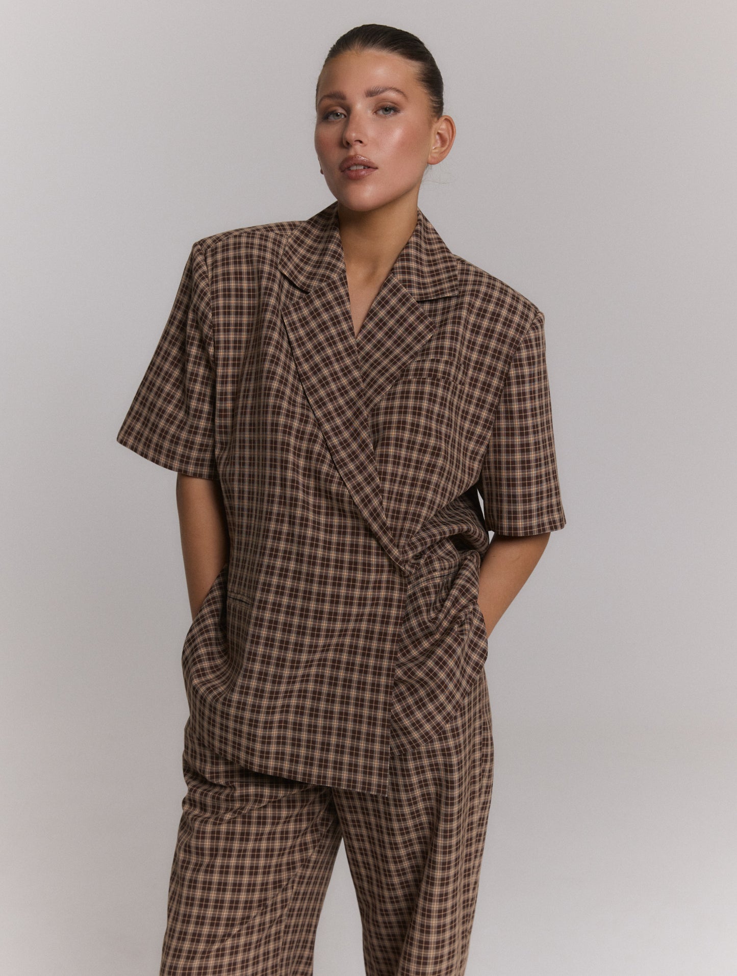 Refined Department ELLA oversized blazer check bruin