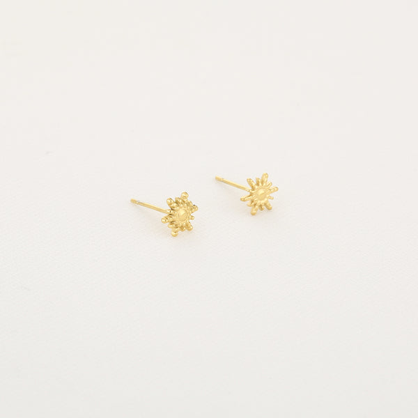 Sol-Ohrstecker aus Gold