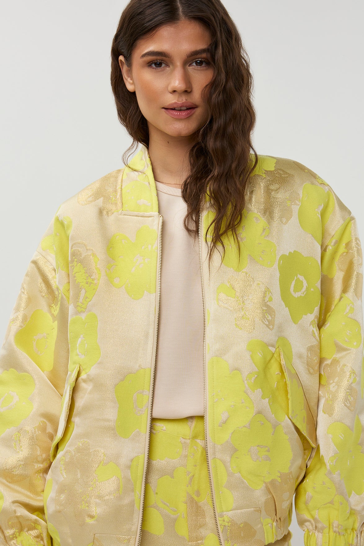 Studio Amaya Fenna Bomberjacke Gelb