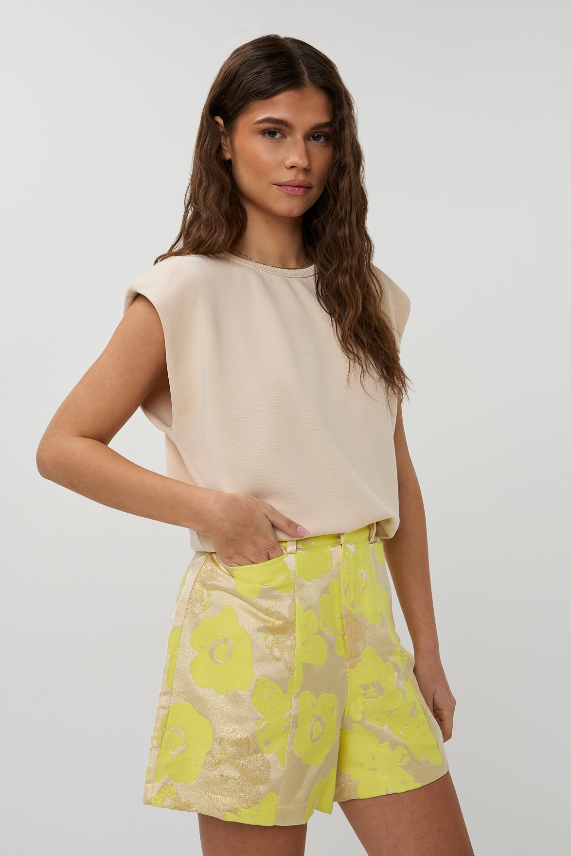 Studio Amaya Lola Shorts gelb