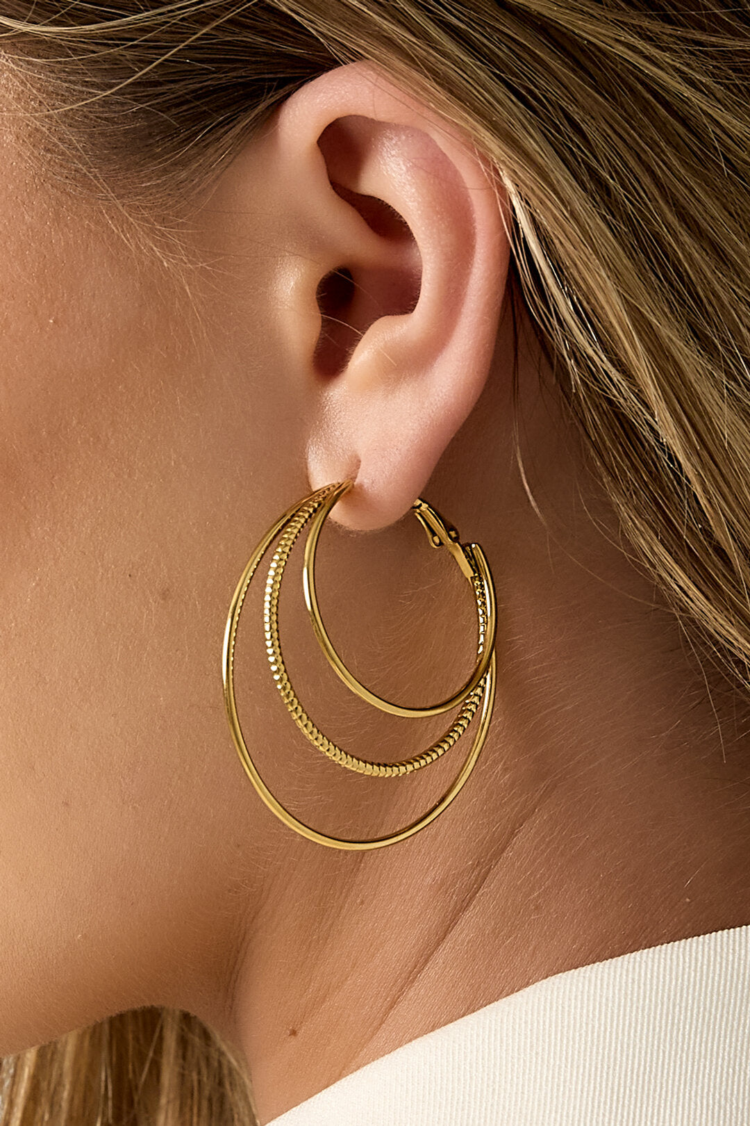 Blowing Smoke Layered hoop earrings