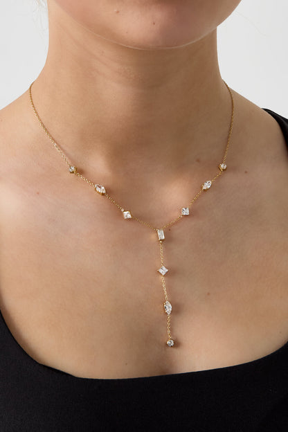 Lucky Y-line necklace with stones